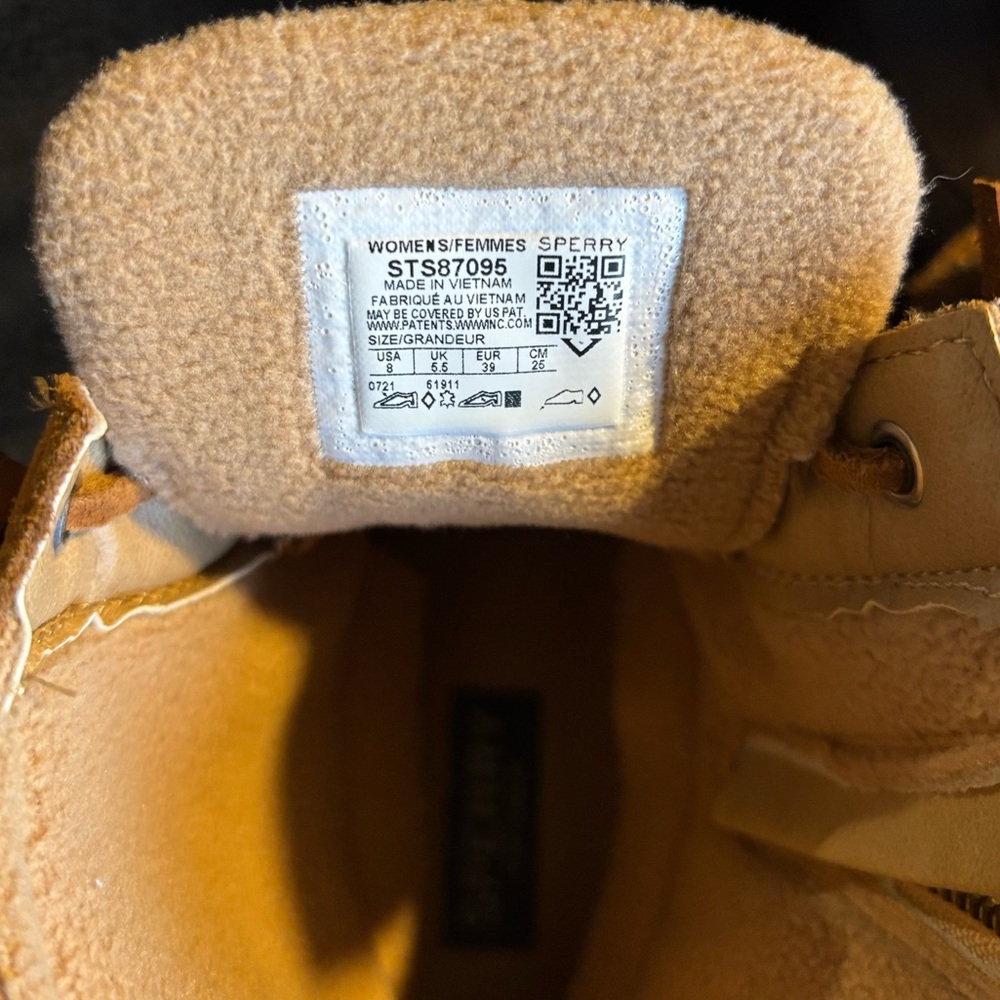Sperry Saltwater™ Cheetah Duck Boot - Picture 8 of 14